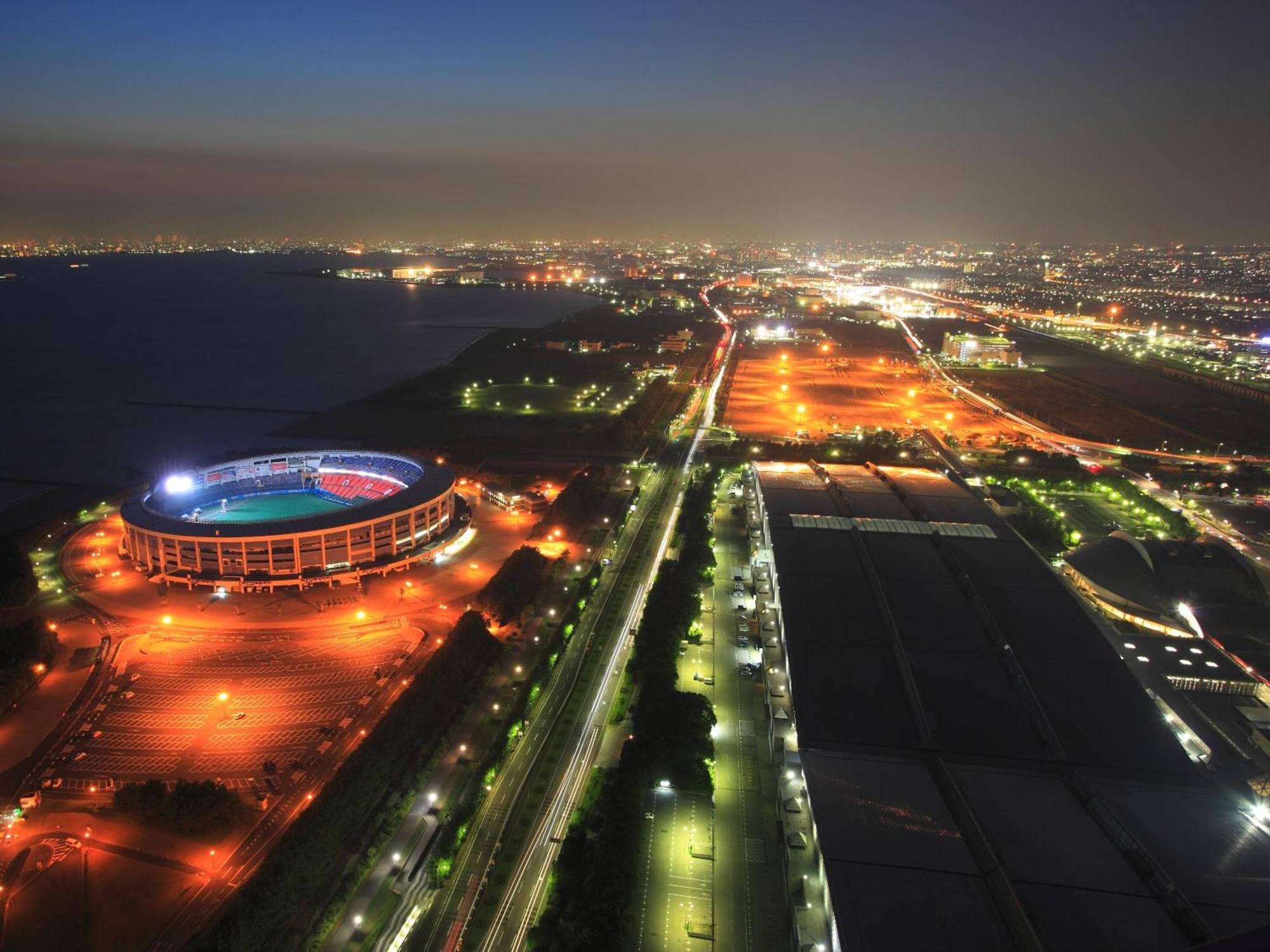 Apa Hotel & Resort Tokyo Bay Makuhari Chiba Exterior photo